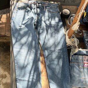 Izod Men's Light Blue Relaxed Jeans 40x32 NWT